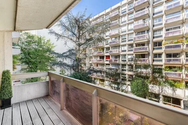 Appartement Paris 6e - RUE DU CHERCHE-MIDI / BON MARCHÉ