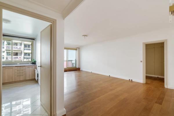 Appartement Paris 6e - RUE DU CHERCHE-MIDI / BON MARCHÉ