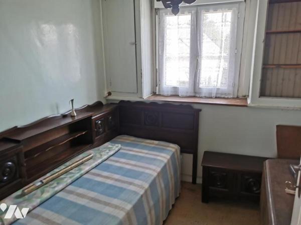 EXCLUSIVITE Centre, maison avec petite cour et jardin