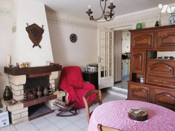 EXCLUSIVITE Centre, maison avec petite cour et jardin