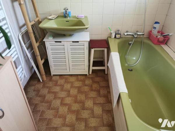 EXCLUSIVITE Centre, maison avec petite cour et jardin