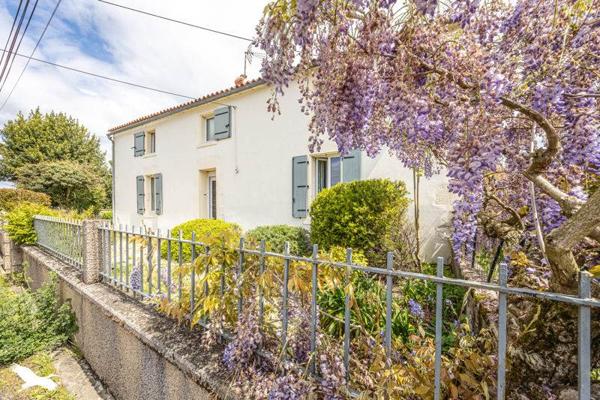 Maison à vendre |  Fontenay-le-Comte |  7 pièces | 160 m²