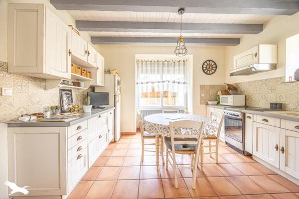 Maison à vendre |  Fontenay-le-Comte |  7 pièces | 160 m²