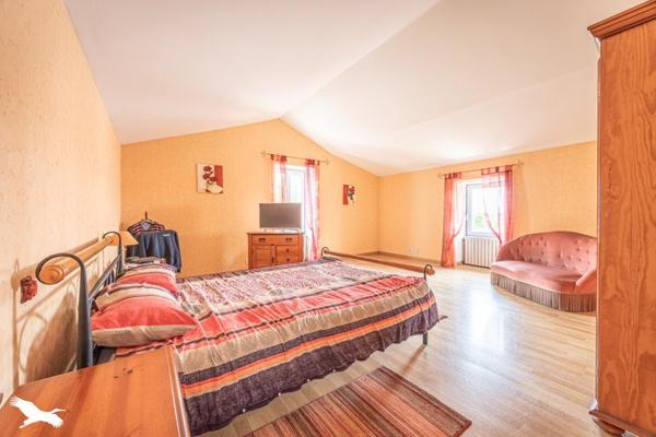 Maison à vendre |  Fontenay-le-Comte |  7 pièces | 160 m²