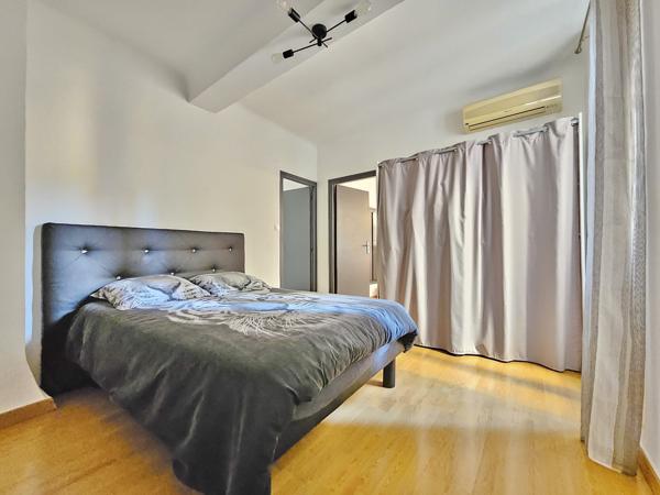 AJACCIO Vieille ville - Charmant T2/3 rénové Ajaccio (20000)