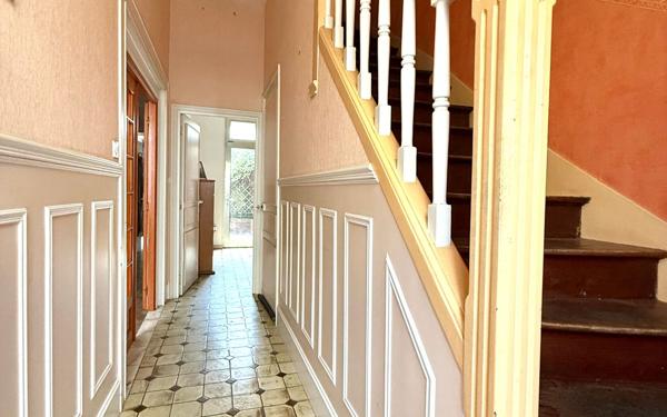 Maison à vendre    5 pièces •  Saint-Quentin