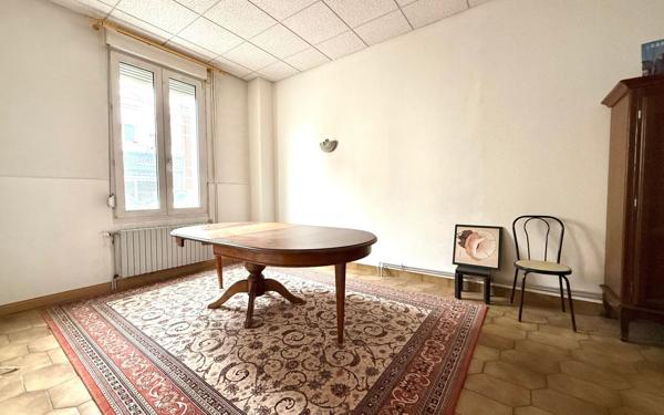 Maison à vendre    5 pièces •  Saint-Quentin