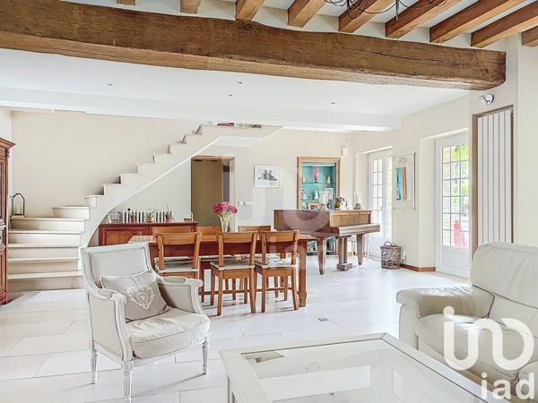 Maison à vendre 6 pièces 238 m² Thoiry