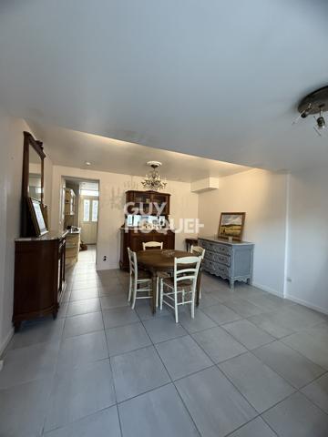 MAISON À VENDRE DE 3 PIÈCES DE 60,00 M²