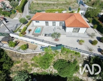 Maison à vendre 5 pièces 151 m² Saint-Laurent-du-Var