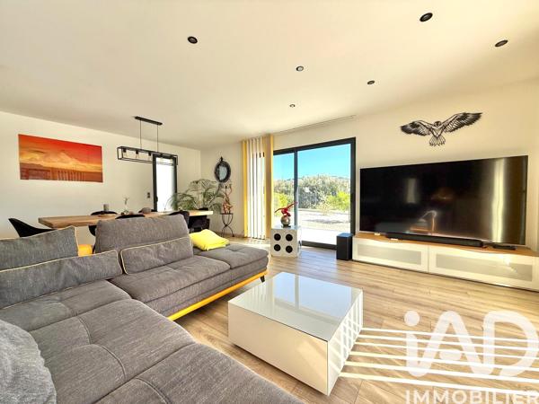 Maison à vendre 5 pièces 151 m² Saint-Laurent-du-Var