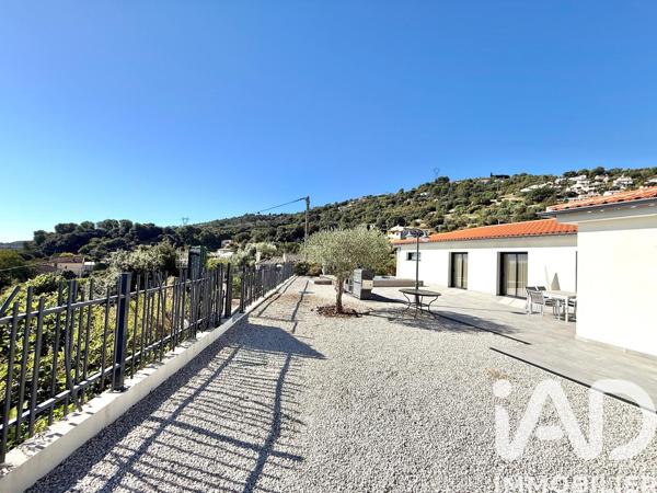 Maison à vendre 5 pièces 151 m² Saint-Laurent-du-Var