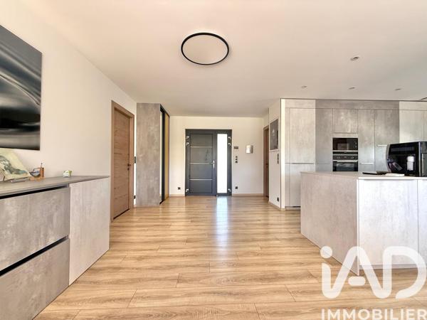 Maison à vendre 5 pièces 151 m² Saint-Laurent-du-Var