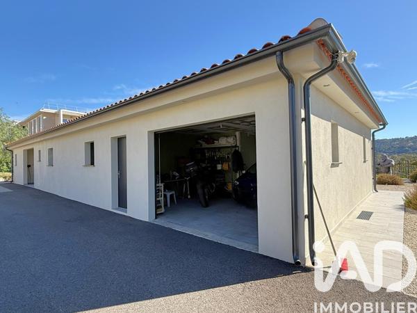 Maison à vendre 5 pièces 151 m² Saint-Laurent-du-Var