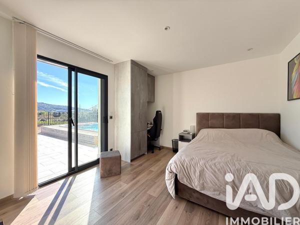 Maison à vendre 5 pièces 151 m² Saint-Laurent-du-Var