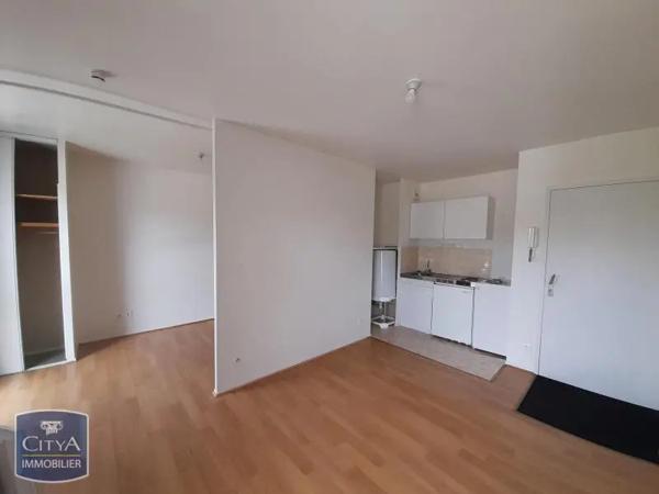 Appartement à louer 1 pièce 25m² Tours (37100)