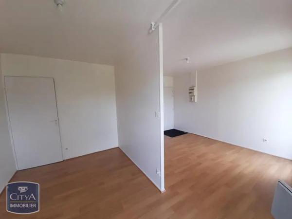 Appartement à louer 1 pièce 25m² Tours (37100)