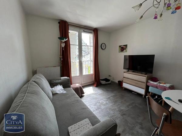 Appartement à louer 2 pièces 41.57m² Blois (41000)