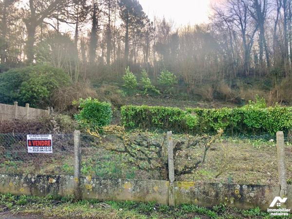 ST POL SUR TERNOISE

Terrain à bâtir, d'une surface de 1765 m² avec 15 m de façade.

Prix :...