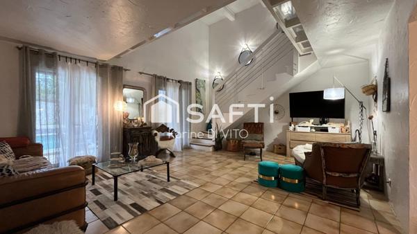 Maison 5 pièces - Tour de mare - Piscine - Garage et parking -