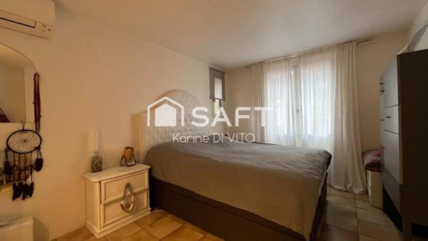 Maison 5 pièces - Tour de mare - Piscine - Garage et parking -