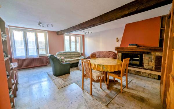 Maison à vendre    4 pièces •  Ussy-sur-Marne