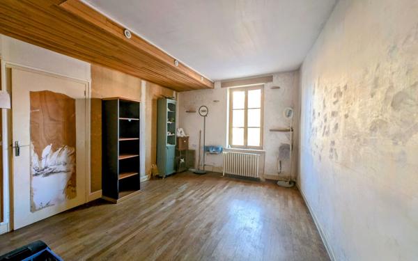 Maison à vendre    4 pièces •  Ussy-sur-Marne