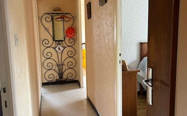 Maison à vendre    5 pièces •  Remoulins