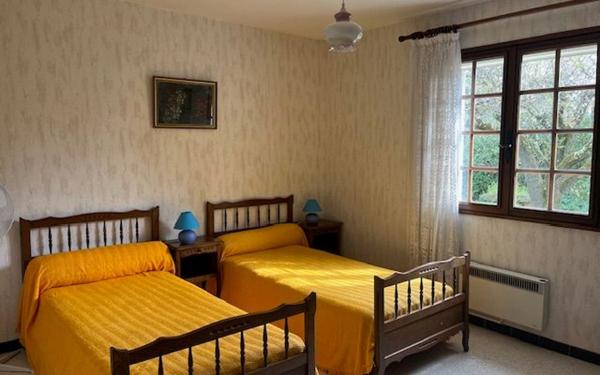 Maison à vendre    5 pièces •  Remoulins