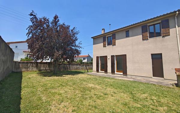 Maison à louer    4 pièces • 89,62 m2 Aussillon