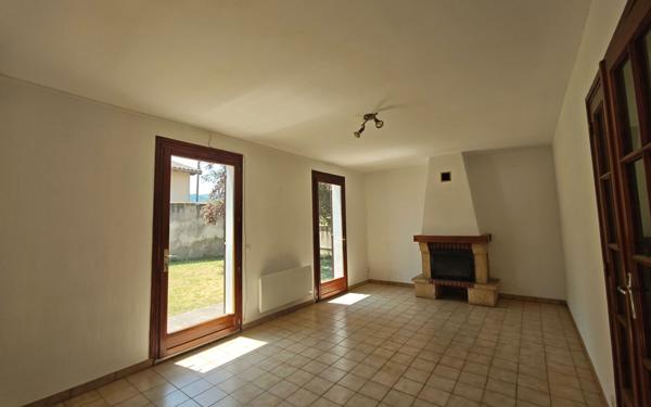 Maison à louer    4 pièces • 89,62 m2 Aussillon