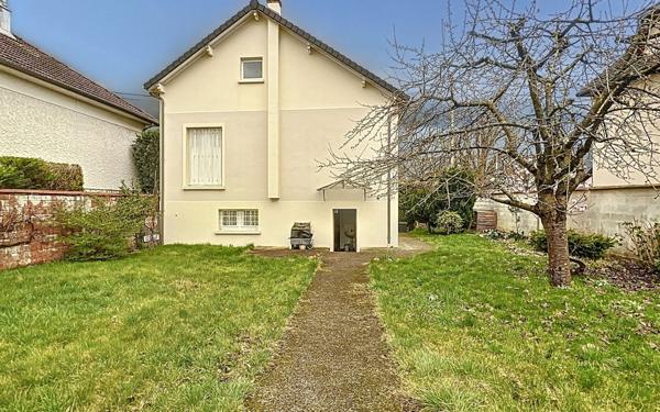 Maison à vendre    4 pièces • 72,15 m2 Tremblay-en-France