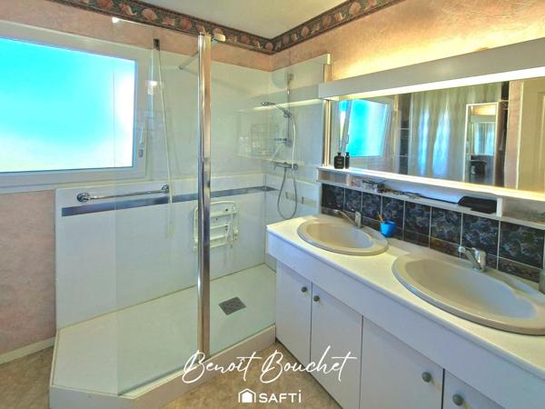 maison 4 chambres véranda