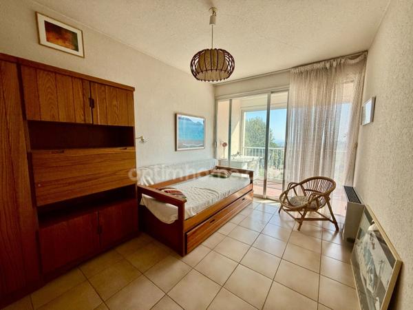 Appartement meublé 3 pièces - Résidence de standing avec piscine et tennis à Vallauris (06)