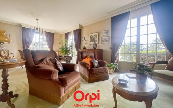 Maison à vendre    5 pièces • 140 m2 Montluçon