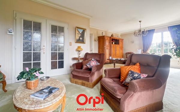 Maison à vendre    5 pièces • 140 m2 Montluçon