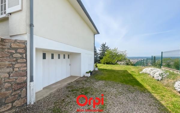 Maison à vendre    5 pièces • 140 m2 Montluçon