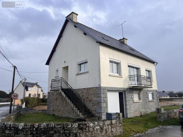 Maison à vendre à Grâces dans les Côtes-d'Armor (22200), ref : 22064-1327