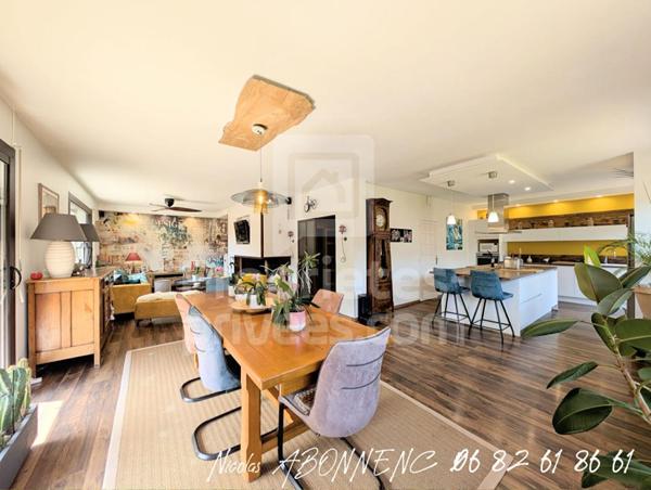 Maison Vif 6 pièce(s) 153 m2