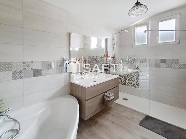 Pavillon 4 chambres et garage