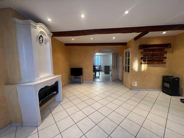 MAISON 3 chambres A VENDRE VOLONNE-