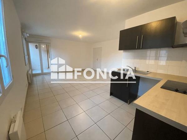 Location Appartement 4 pièces 74.2 m² - PALAIS CARNOT Draguignan 83300