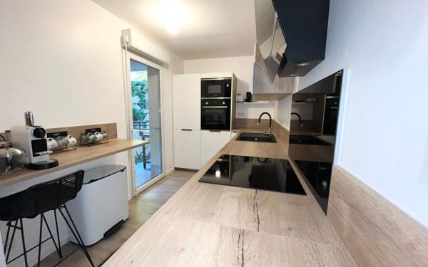 Appartement à vendre    4 pièces • 80,69 m2 Mèze