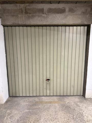BOX À VENDRE – 11 m² – RÉSIDENCE SÉCURISÉE