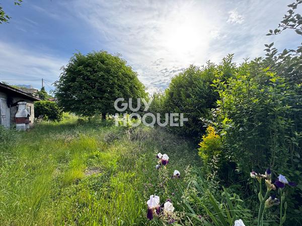 Magnifique terrain à Biviers de 630 m² - Libre de constructeur
