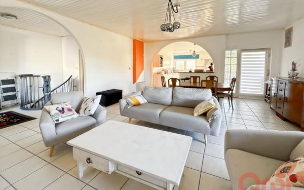 Maison à vendre    7 pièces •  Agde