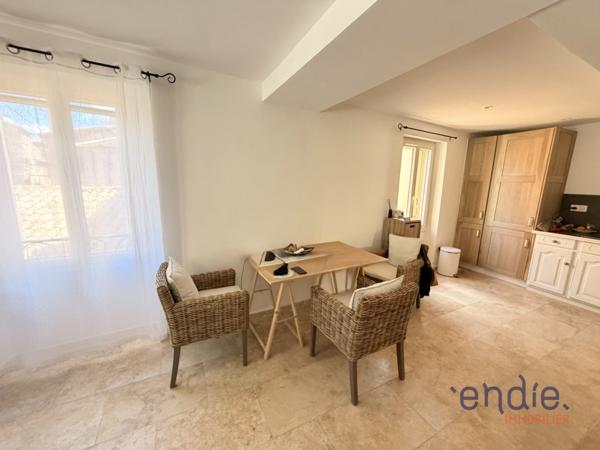 DRAGUIGNAN T2 ENTIEREMENT RENOVE
