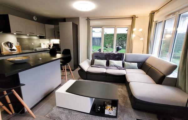 Appartement T2 avec jardin de 103 m2 - Cranves Sales
