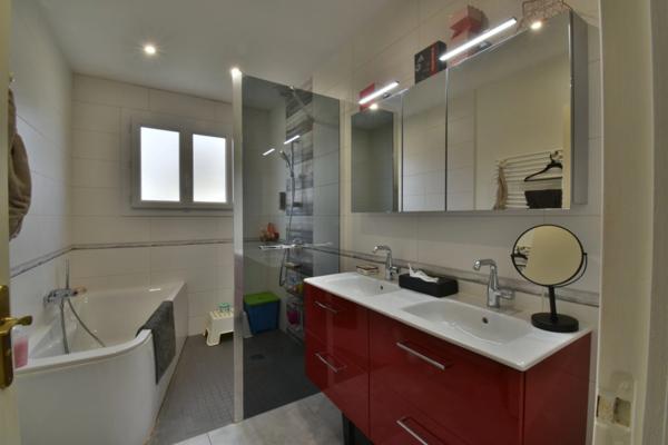 Maison, 5 chambres LA CHEVROLIERE (44)