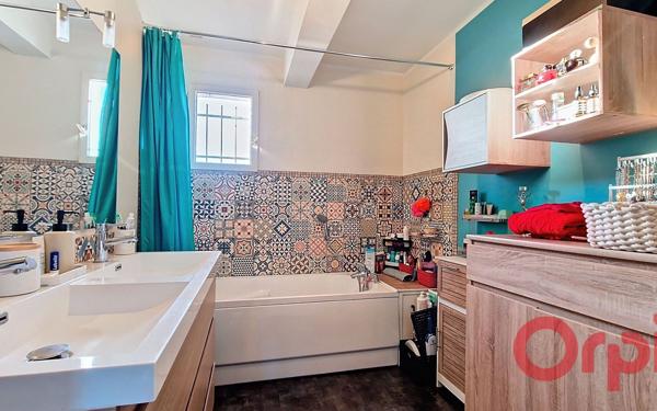 Maison à vendre    6 pièces •  Perpignan